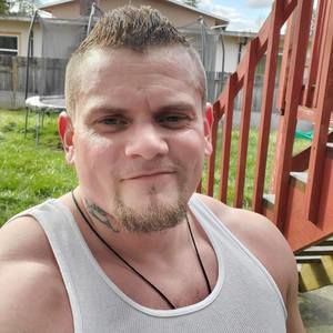 Meet your Posher, Michael